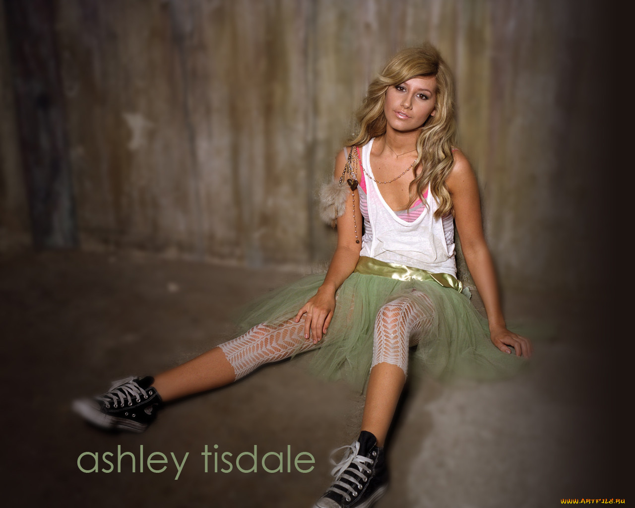 Ashley Tisdale, 